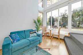 CENTRAL & BRIGHT Apartment on two floors 'TURQUOISE' -By EasyLife Swiss